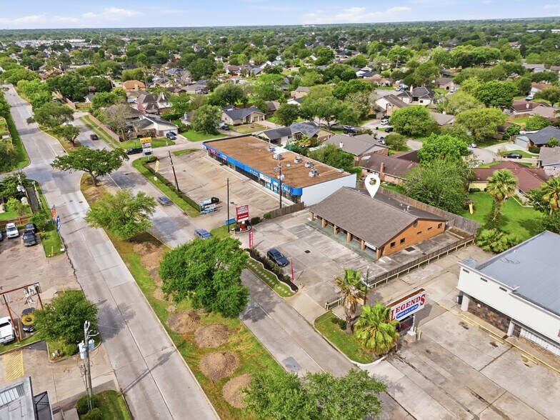 More Photos Of 12325 Scarsdale Blvd, Houston Medical For Sale