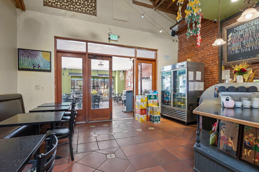 More Photos Of 419 E Main St, Ventura Restaurant For Sale