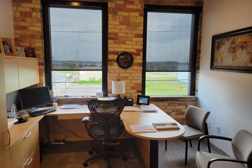 More Photos Of 794 Pine St, Muskegon General Retail For Lease