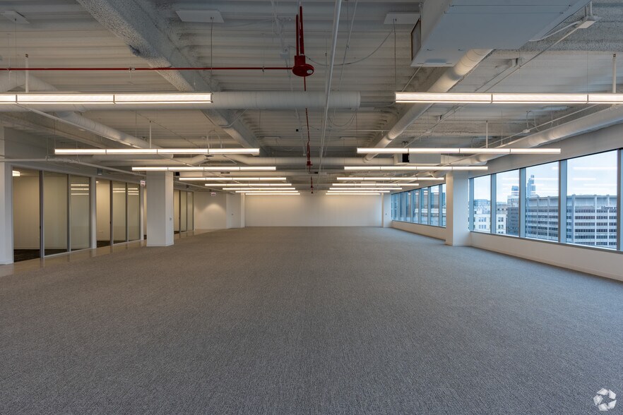 Photo of 17th Floor Ste 1750