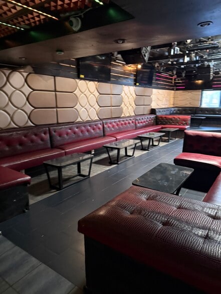 More Photos Of 1919 9th St NW, Washington Storefront For Sale