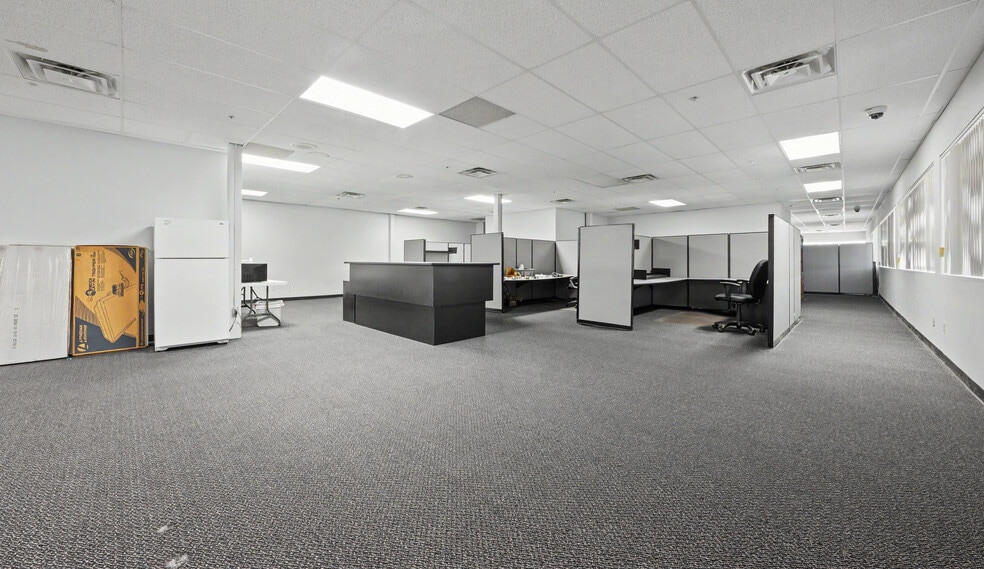 More Photos Of 51214 Industrial Dr, Macomb Warehouse For Sale