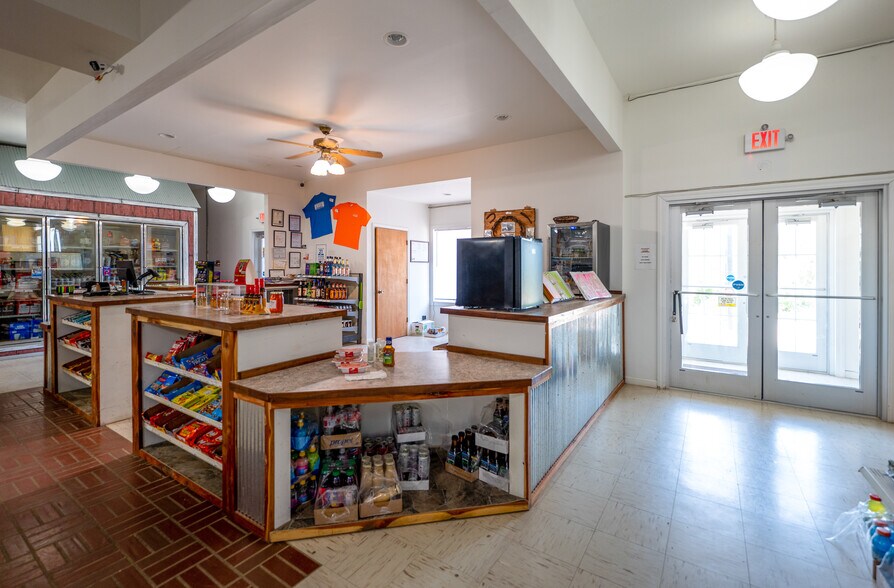 More Photos Of 4634 Highway 185, New Haven Freestanding For Sale