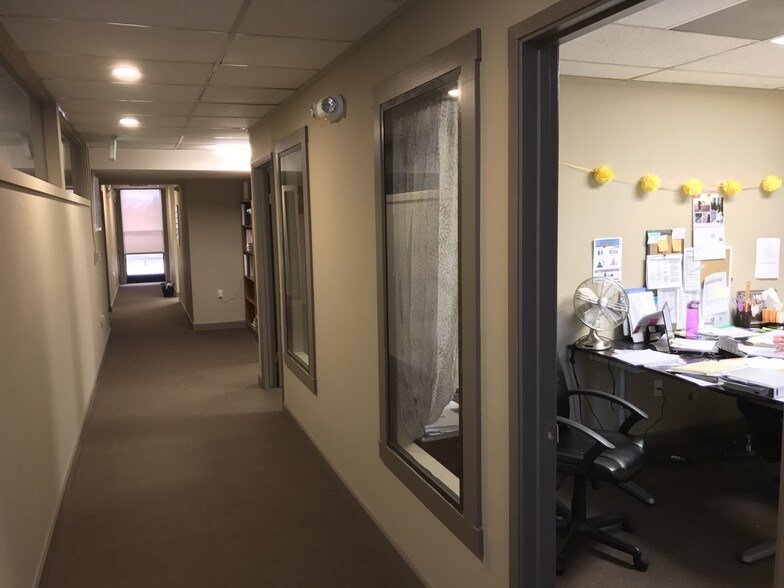 More Photos Of 1545 N Texas St, Fairfield Coworking Space