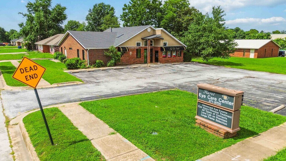 More Photos Of 1412 Se 14th St, Bentonville Medical For Sale