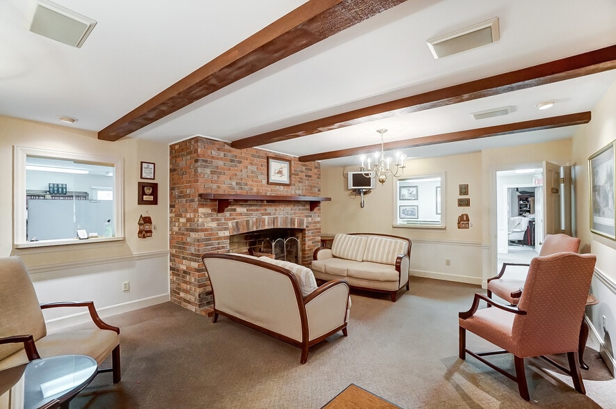 More Photos Of 1354 N Monroe Dr, Xenia Medical For Sale