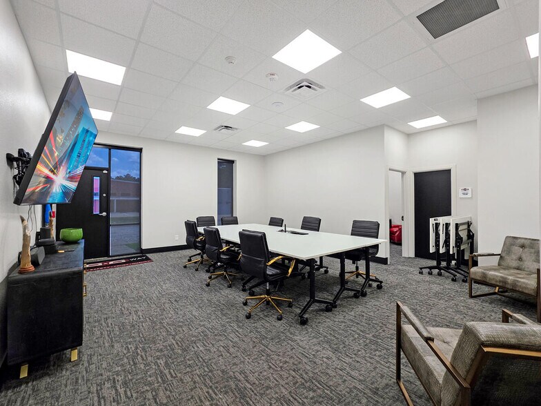 More Photos Of 3410 I-10 W, Orange Office For Sale