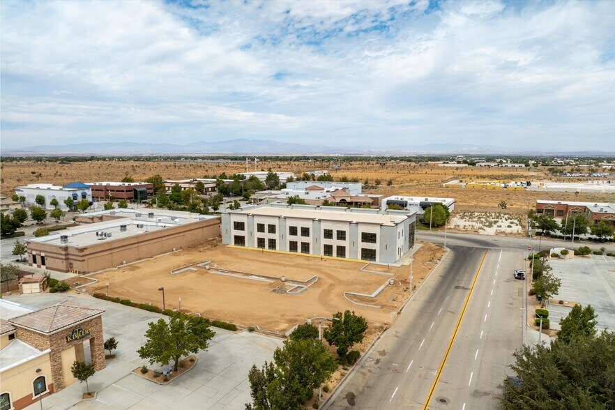 More Photos Of 41255 11th St W, Palmdale Medical For Sale