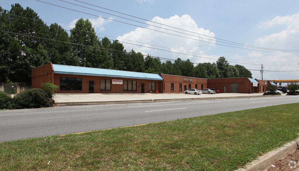 More Photos Of 565-595 Garden Walk Blvd, Atlanta Unknown For Lease