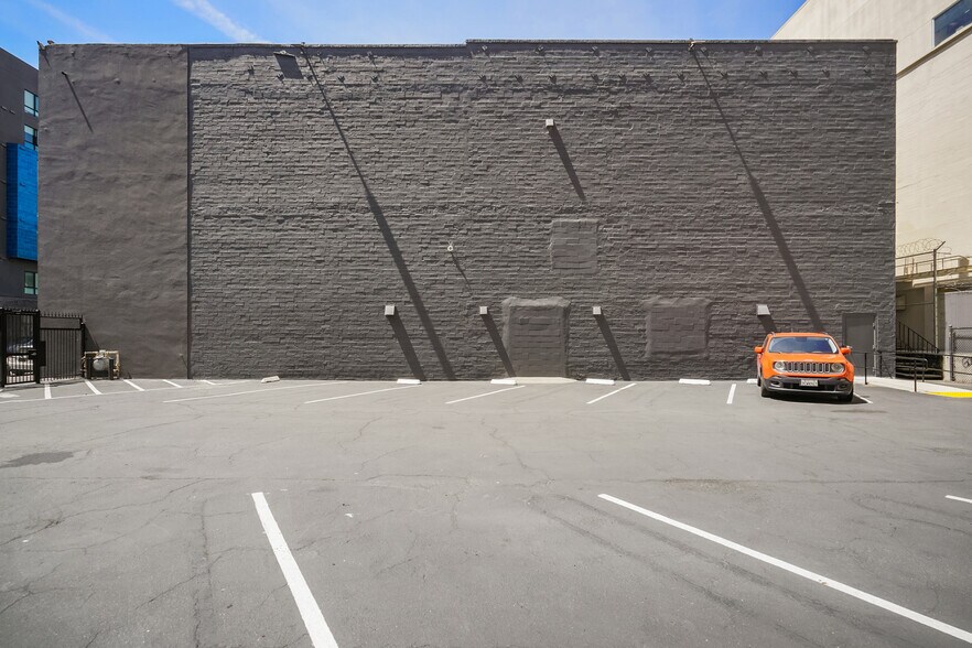 More Photos Of 220-222 14th St, Oakland Medical For Lease