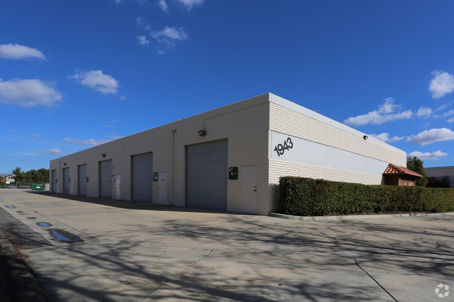 More Photos Of 1943 Friendship Dr, El Cajon Manufacturing For Sale