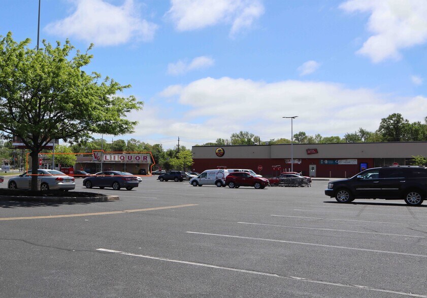 More Photos Of 116 N White Horse Pike, Lawnside Freestanding For Lease