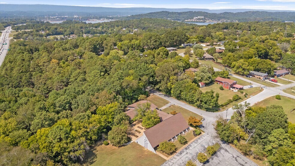 More Photos Of 4300 James Ln, Chattanooga Specialty For Sale