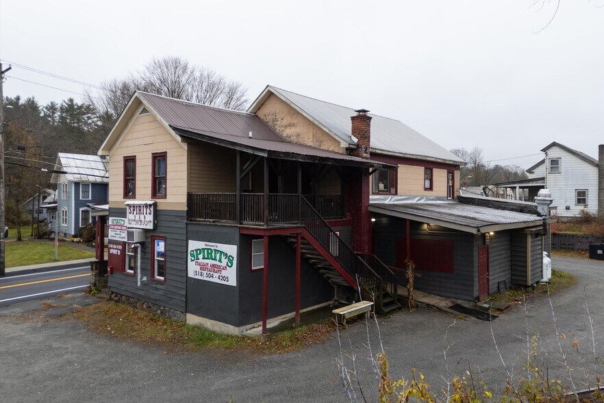 More Photos Of 222 River St, Warrensburg Restaurant For Sale