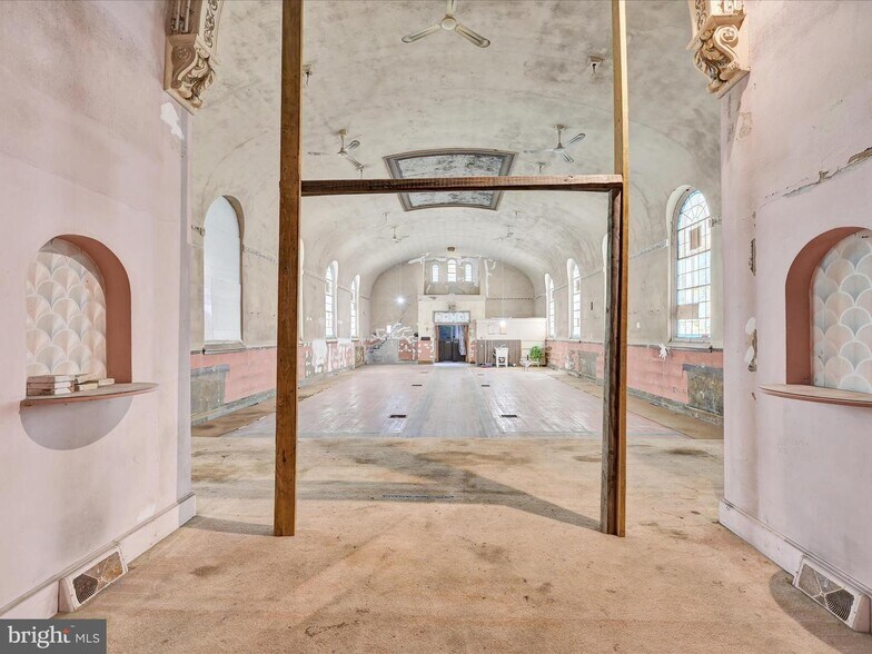 More Photos Of 45 Main St, Pottsville Religious Facility For Sale