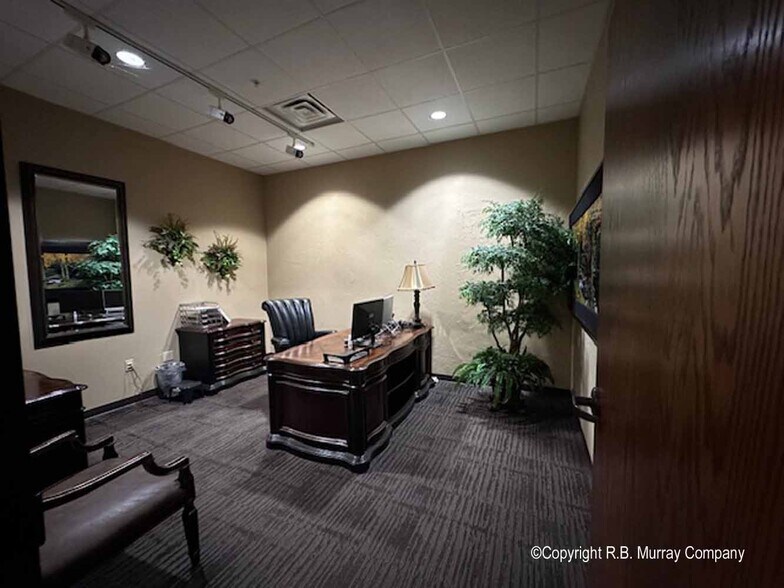 More Photos Of 3250 S Delaware Ave, Springfield Medical For Sale