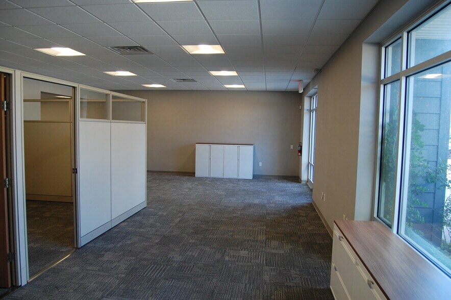 More Photos Of 1536 E Lancaster Ave, Paoli Loft Creative Space For Lease