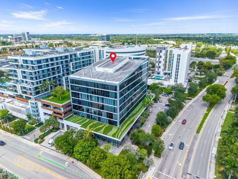 More Photos Of 2920-2950 NE 207th St, Aventura Unknown For Lease