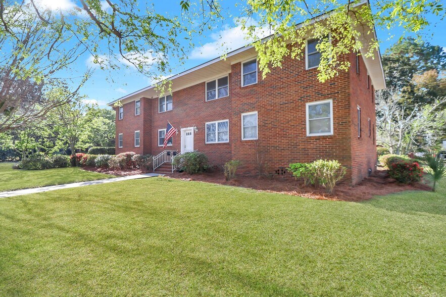 More Photos Of 601 E 53rd St, Savannah Apartments For Sale