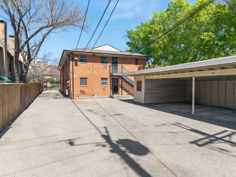 More Photos Of 4222 Newton Ave, Dallas Apartments For Sale