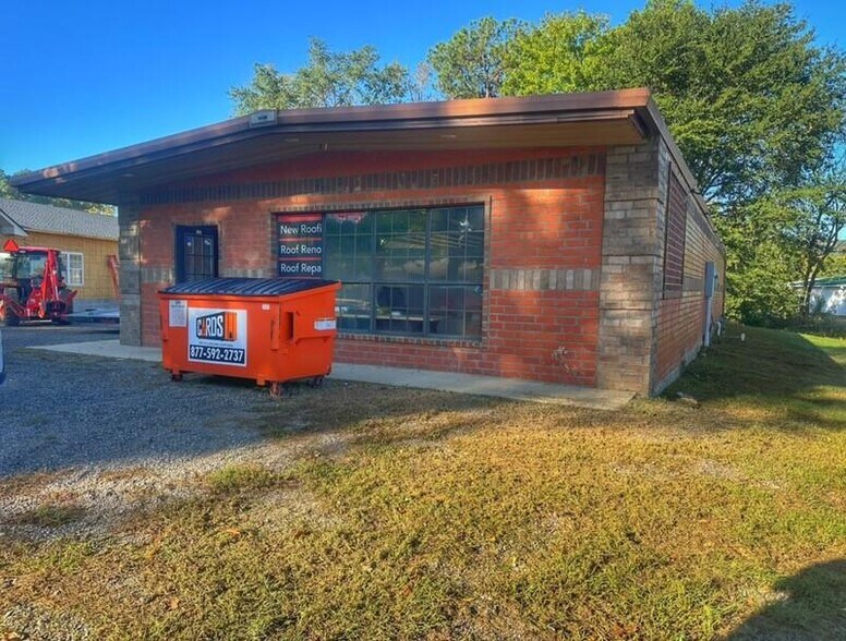 More Photos Of 120 S Cumberland Ave, Russellville Office For Sale