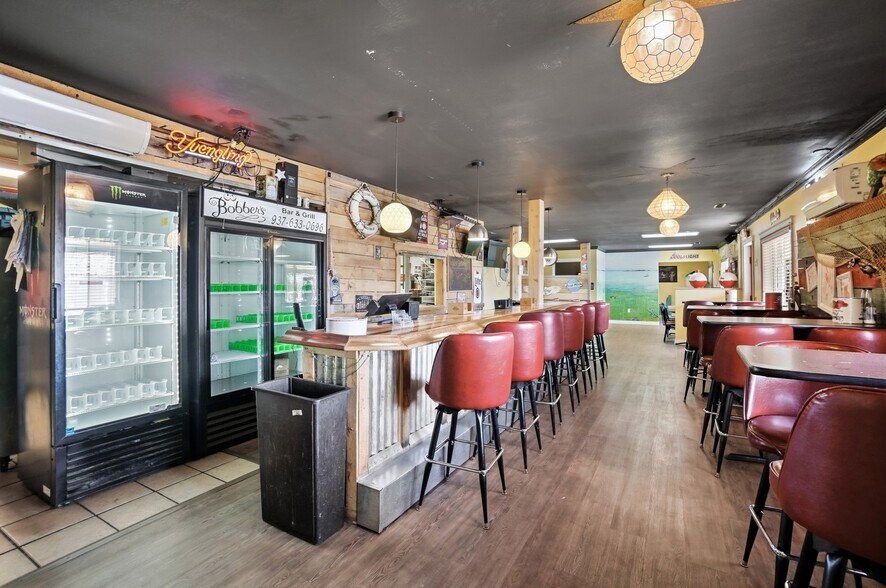 More Photos Of 15641 Oh-235, Belle Center Freestanding For Sale