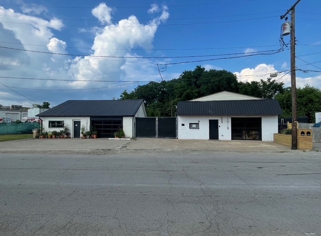 More Photos Of 1019 Whites Creek Pike, Nashville Flex For Sale