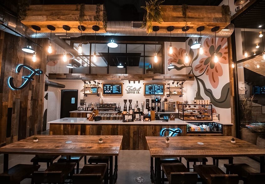 More Photos Of 811 NE Peachtree St, Atlanta Office Residential For Lease