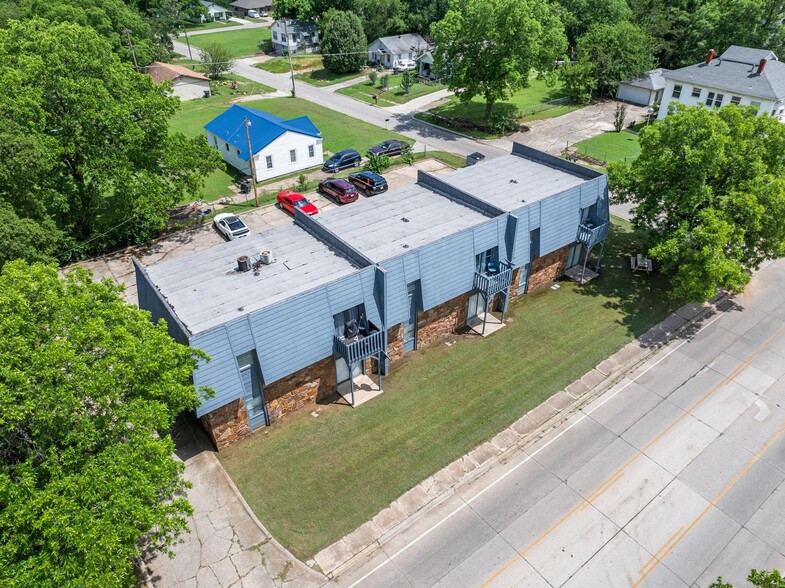 More Photos Of 806 N Washington St, Ardmore Apartments For Sale