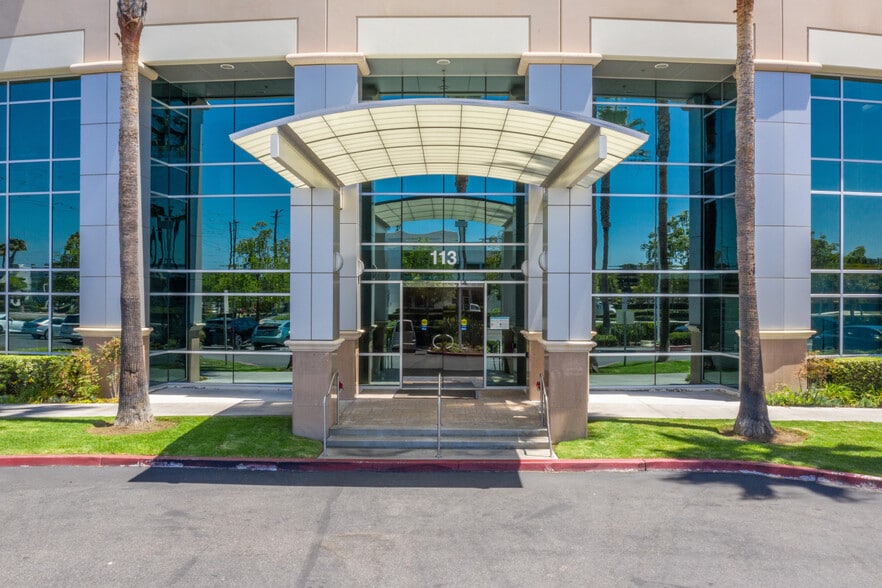 More Photos Of 113 Waterworks Way, Irvine Medical For Lease