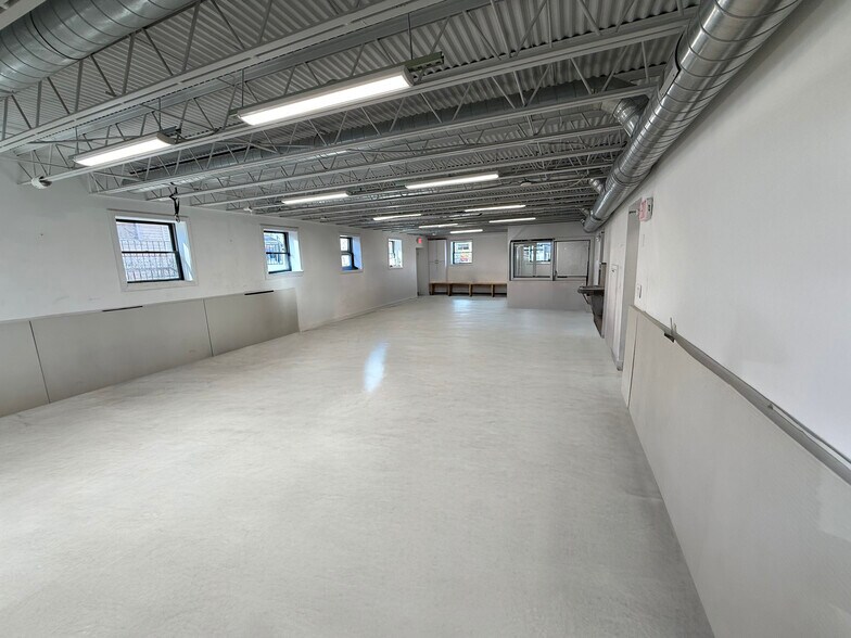 More Photos Of 99 Massachusetts Ave, Arlington Loft Creative Space For Lease