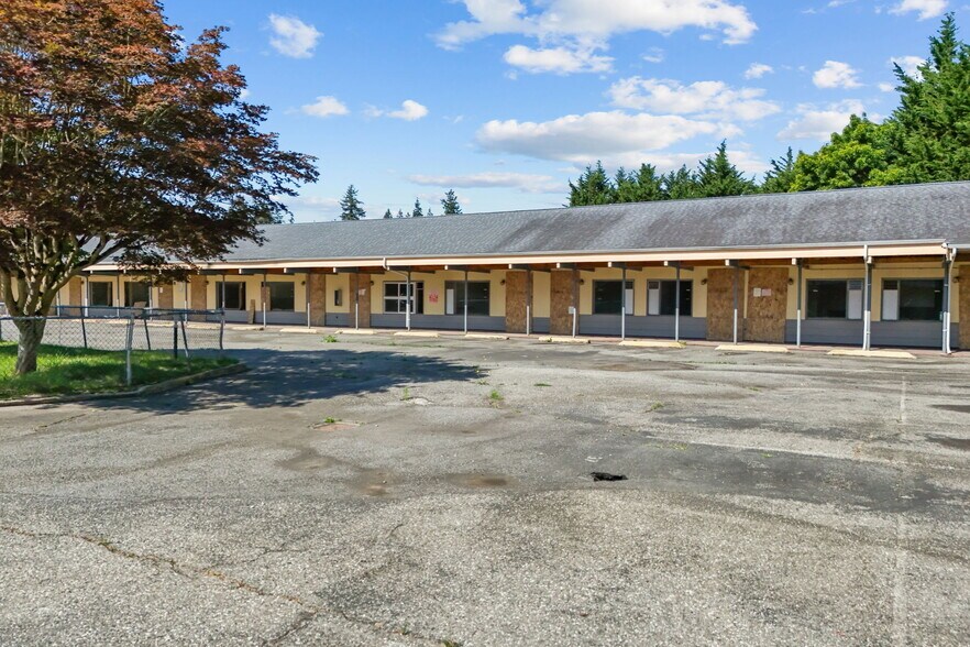 More Photos Of 1862 W State Route 20, Sedro-Woolley Hotel For Sale