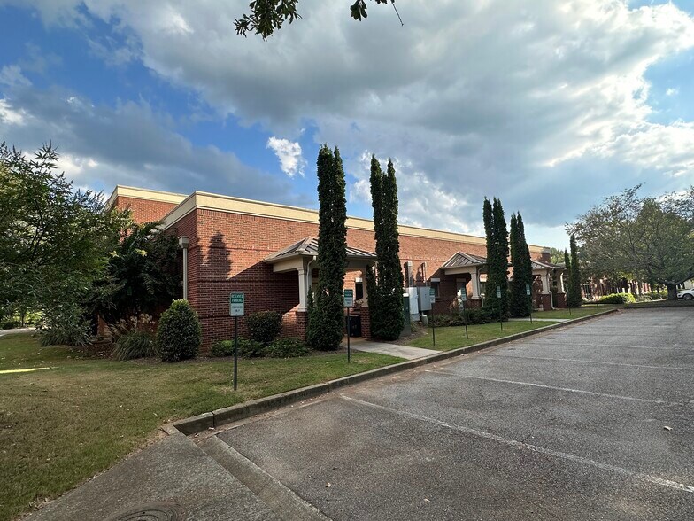 More Photos Of 3320 Old Jefferson Rd, Athens Office For Sale
