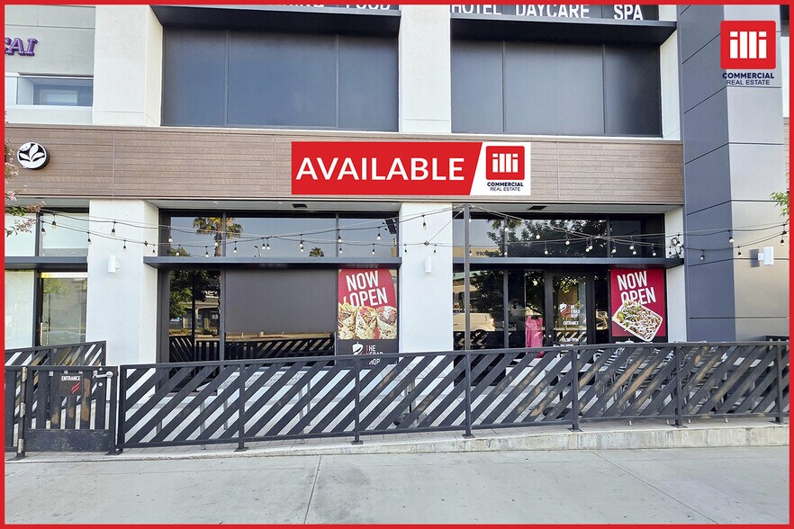 Primary Photo Of 17401-17405 Ventura Blvd, Encino General Retail For Lease