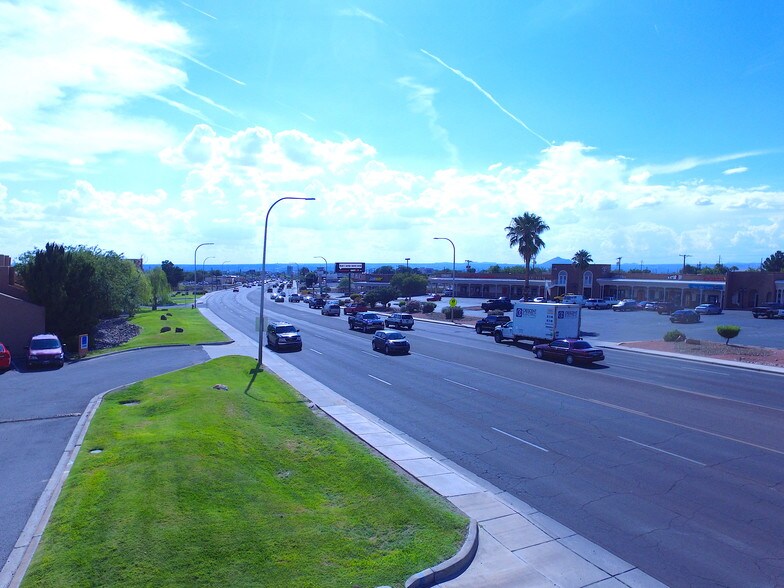 More Photos Of 2000 E Lohman Ave, Las Cruces Office For Lease