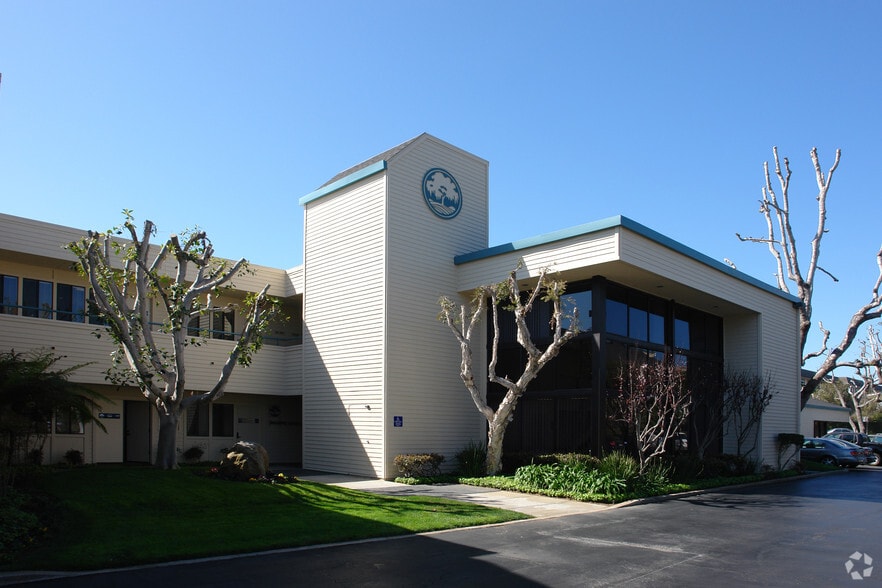 More Photos Of 777 S Highway 101, Solana Beach Office For Lease