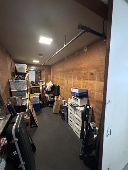 More Photos Of 351 C St, Washougal Industrial For Lease