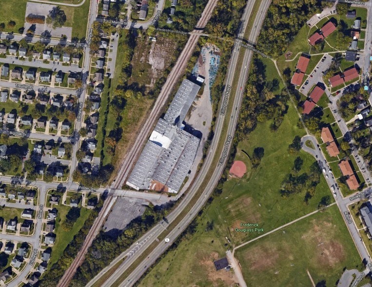 More Photos Of 515 Foster St, Nashville Distribution For Lease