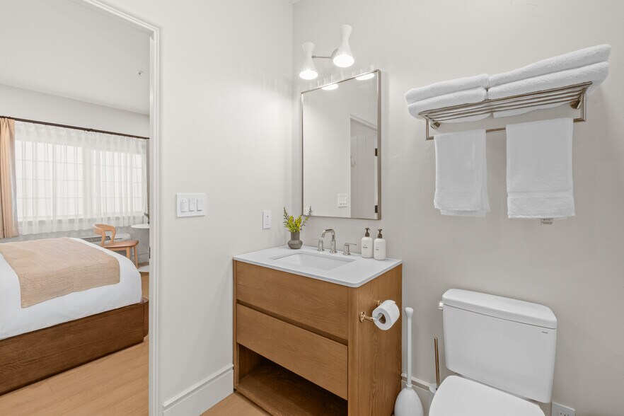 More Photos Of 21305 E Cliff Dr, Santa Cruz Hotel For Sale