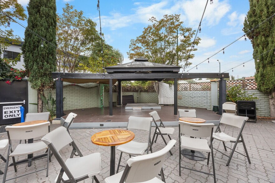 More Photos Of 22519-22521 Main, Hayward Storefront Retail Office For Sale
