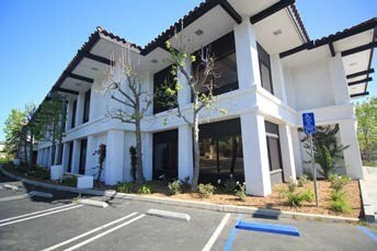 More Photos Of 3180 Willow Ln, Thousand Oaks Medical For Lease