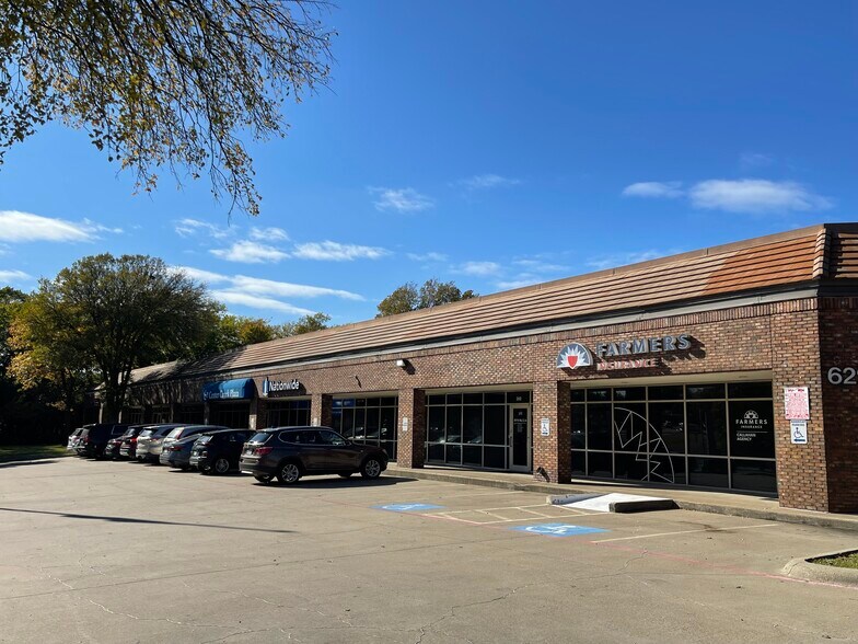 More Photos Of 625 W Centerville Rd, Garland Office For Sale