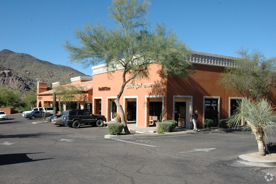 More Photos Of 36889 N Tom Darlington Dr, Carefree General Retail For Lease