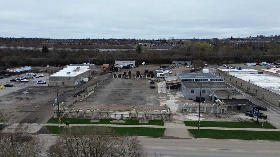 More Photos Of 412 Elizabeth St, Guelph Warehouse For Lease