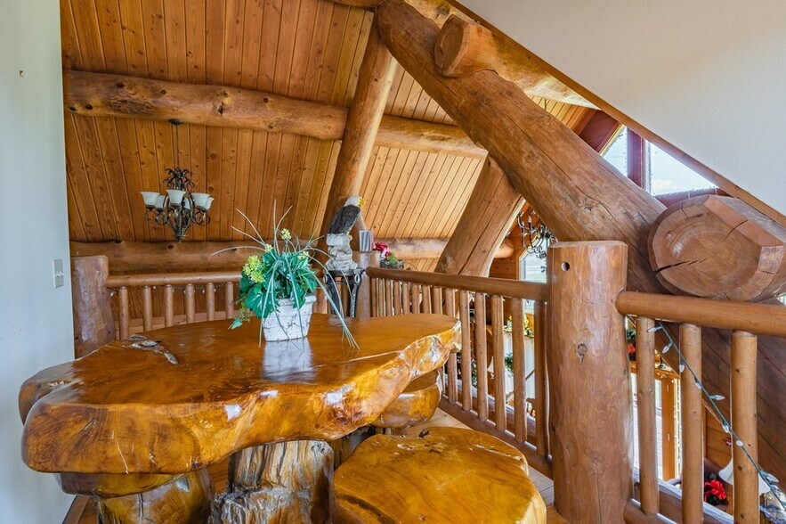 More Photos Of 235 Farmers Market Dr, Hillsville Restaurant For Sale