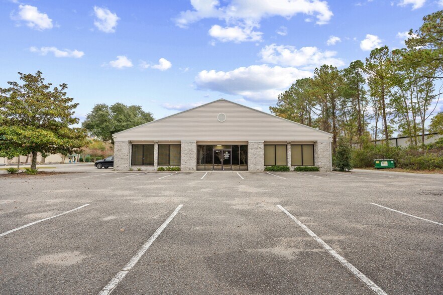 More Photos Of 313 Commerce Dr, Pawleys Island Office For Lease
