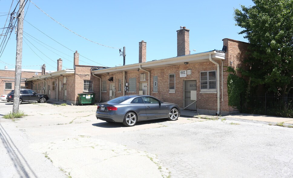 More Photos Of 11820-11838 S Western Ave, Chicago Unknown For Lease