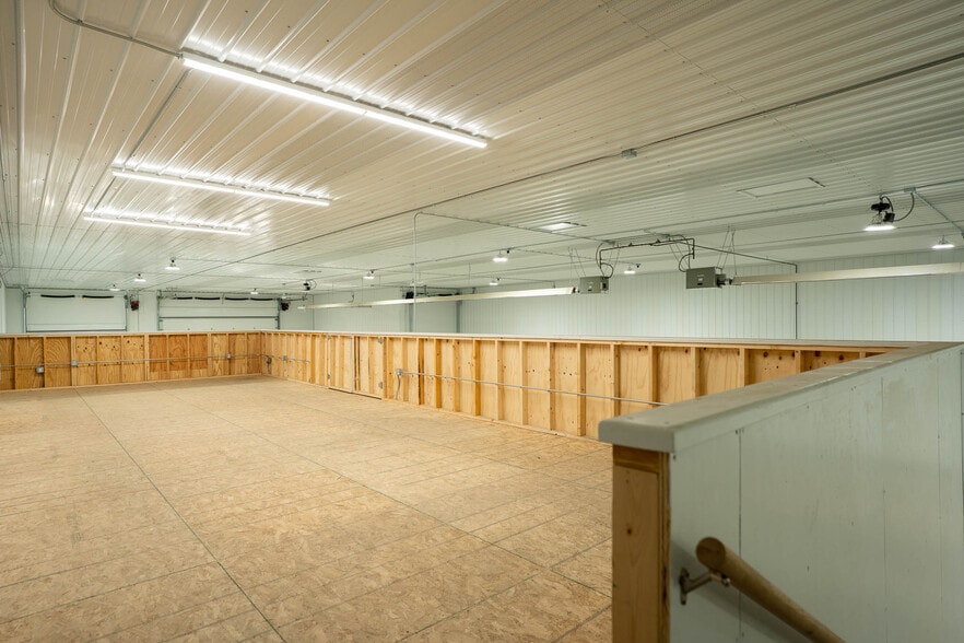 More Photos Of N5550 County Road Z, Onalaska Flex For Sale