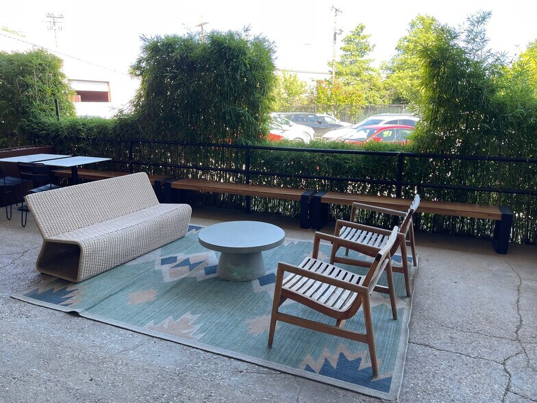 More Photos Of 4000 East Side Ave, Dallas Loft Creative Space For Lease