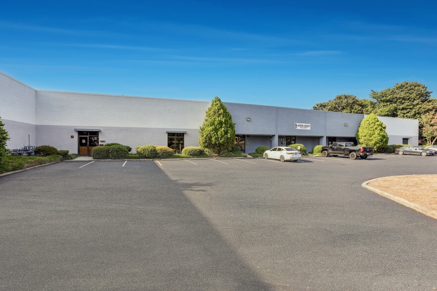 More Photos Of 4761 Hugh Howell Rd, Tucker Unknown For Lease
